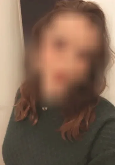 Paula, 27